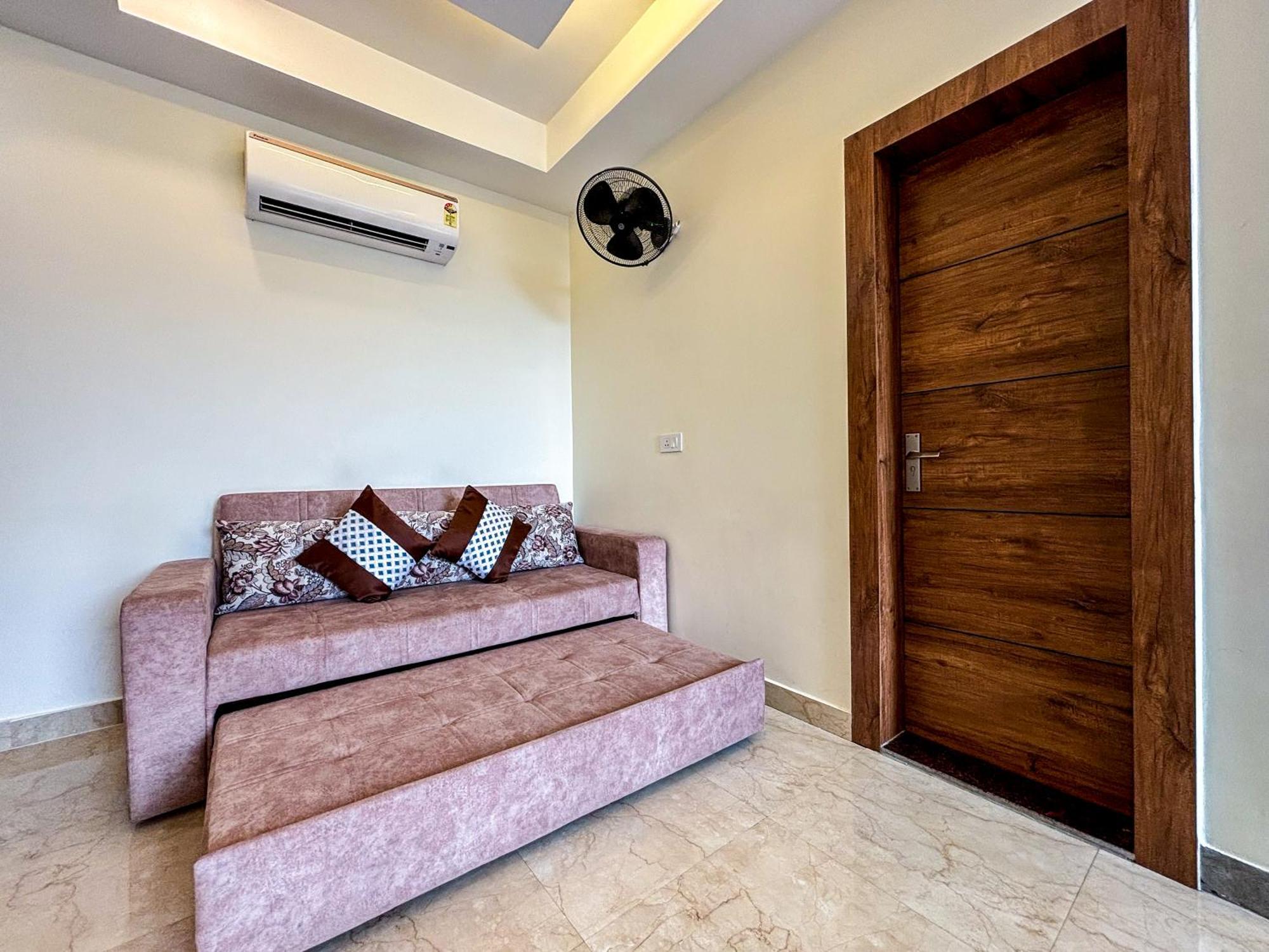 Hotel Nirvana Bliss, Behind Parmarth Niketan Rishikesh Exterior photo