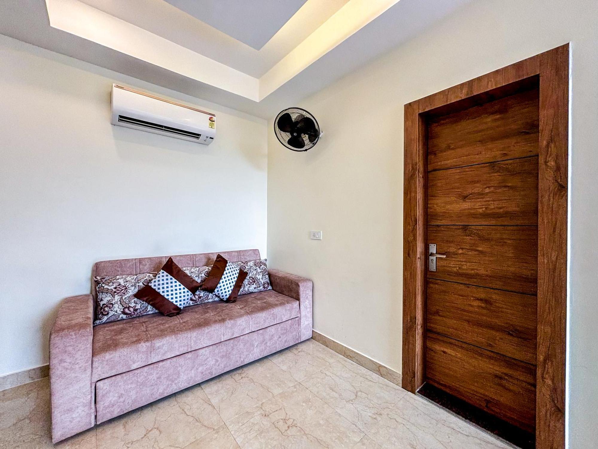 Hotel Nirvana Bliss, Behind Parmarth Niketan Rishikesh Exterior photo