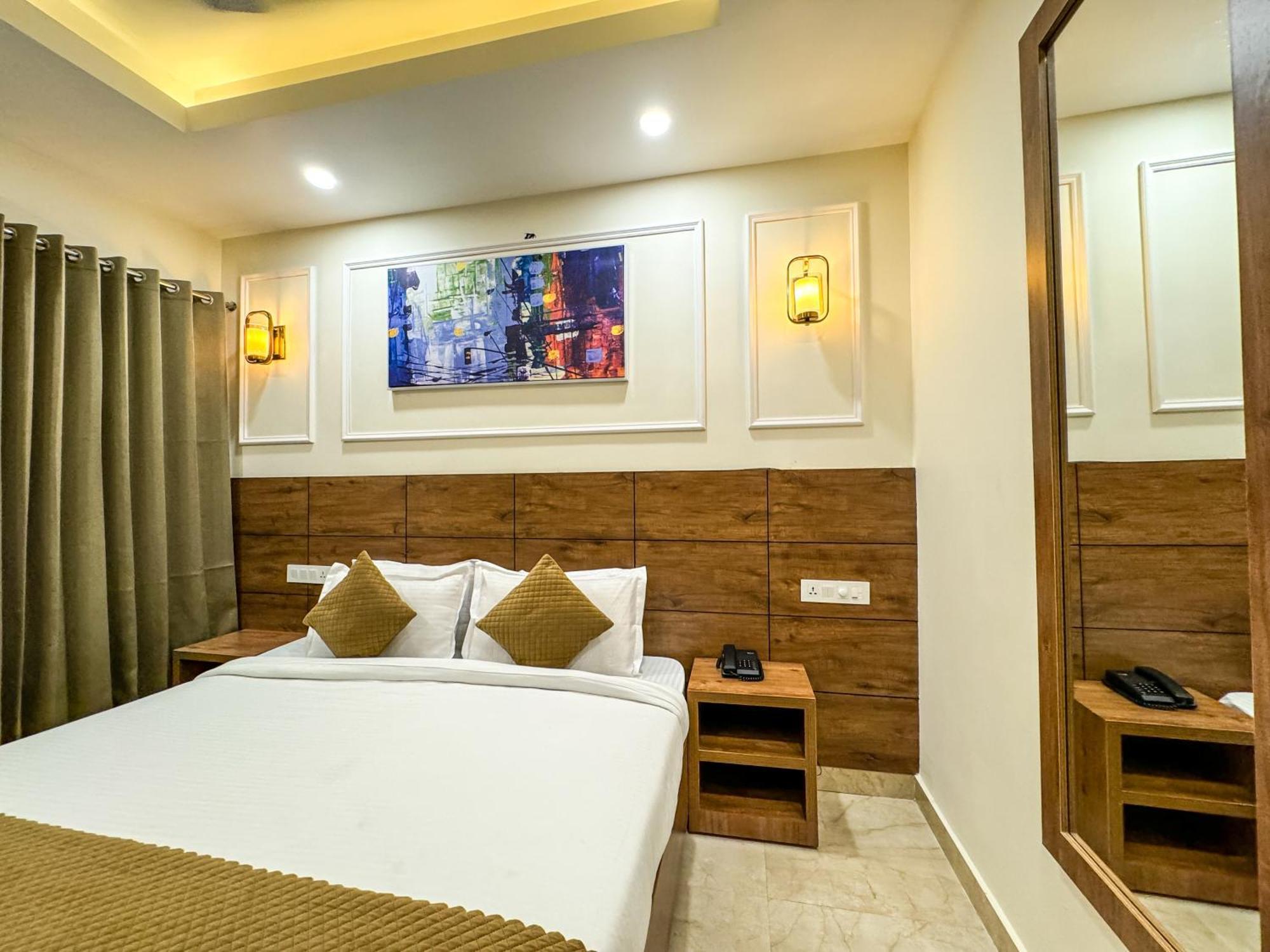 Hotel Nirvana Bliss, Behind Parmarth Niketan Rishikesh Exterior photo