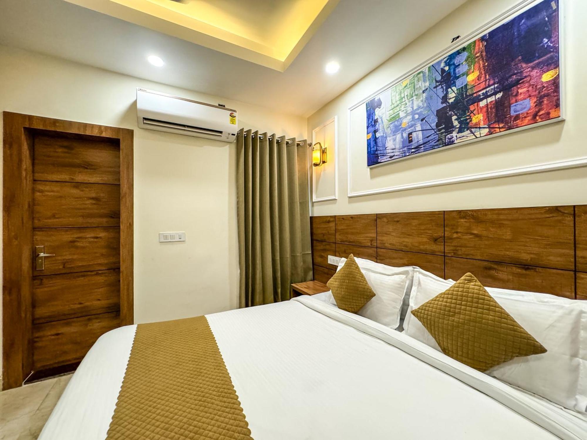 Hotel Nirvana Bliss, Behind Parmarth Niketan Rishikesh Exterior photo
